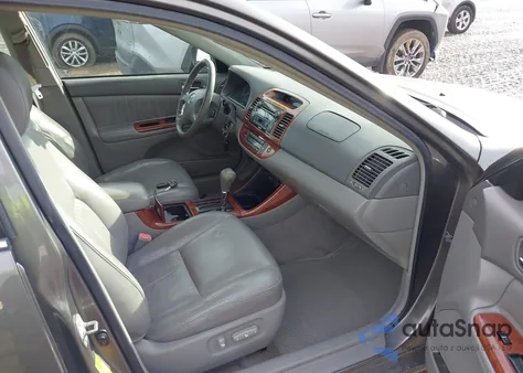 2004 Toyota Camry Xle from USA, damaged, VIN 4T1BE30K24U926651